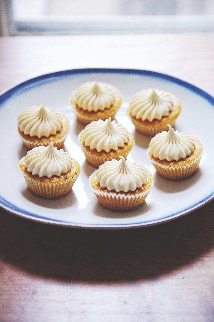 Brown Butter and Molasses Cupcakes | La Pêche Fraîche